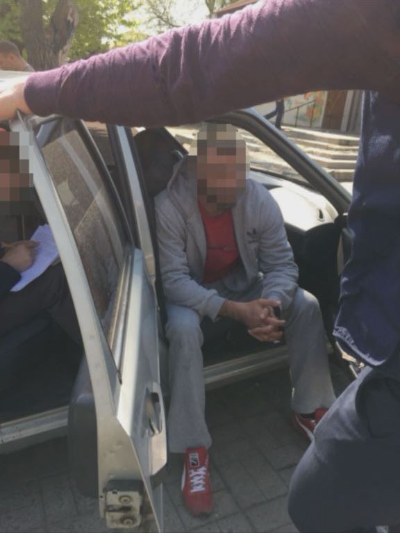 задержание посредника судьи-взяточника в Днепре