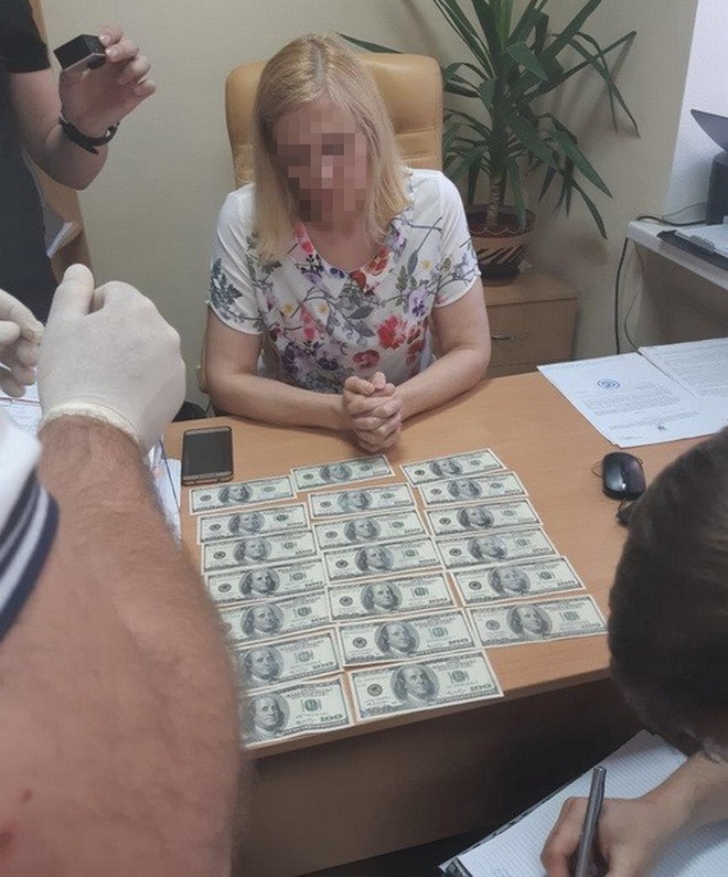 На горячем задержан киевский судья: требовал $10 тыс взятки - САП