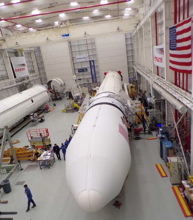 Orbital ATK Земля запустила "Лебедя" в космос с грузом для станции: видео