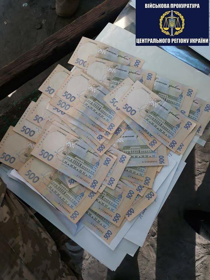 За отправку миротворца в Конго чиновник требовал 25 тысяч грн 