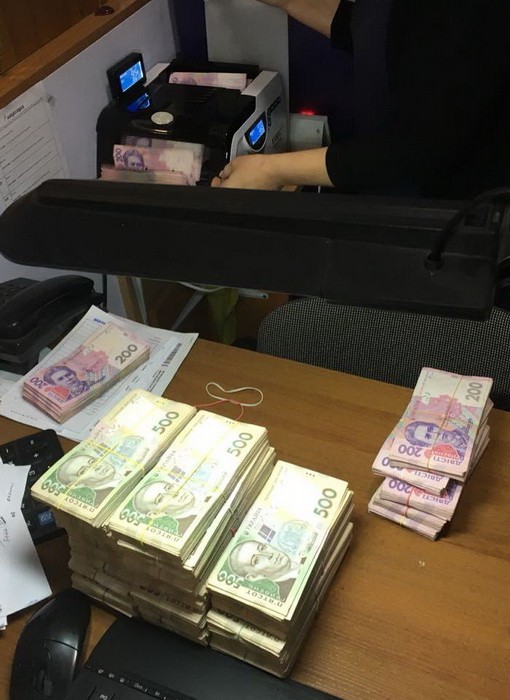 деньги за переправку нелегалов