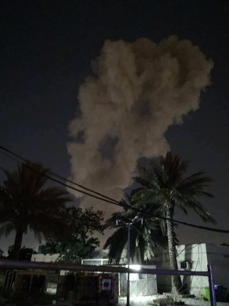 В столице Ирака взорвался склад с оружием: 18 погибших - фото