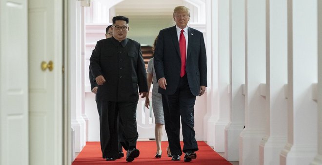 null Трамп и Ким Чен Ын встретились в Сингапуре: фото для истории