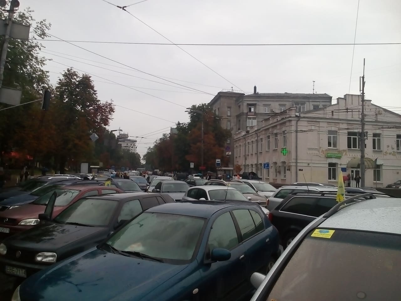 Центр Киева блокирован, пробки 8-9 баллов: какие улицы объезжать