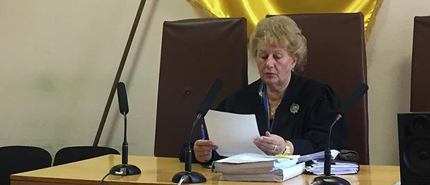 null Все начинать сначала: Крысин добился отвода "неудобного" судьи