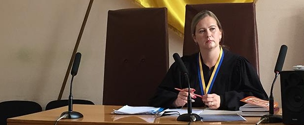 null Все начинать сначала: Крысин добился отвода "неудобного" судьи