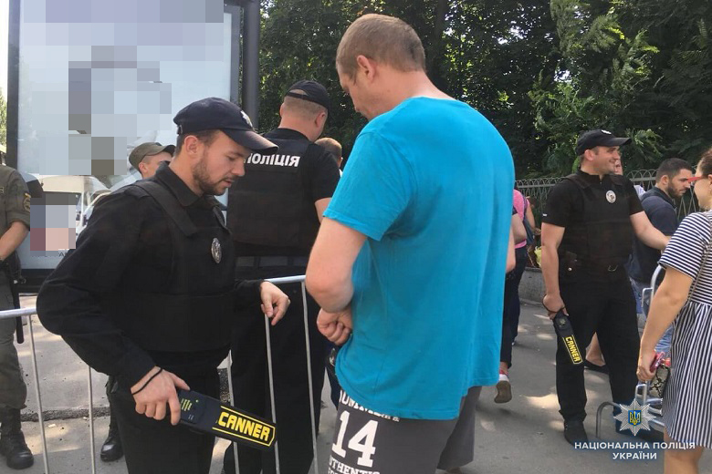 null В Киеве начался крестный ход КП за единую поместную церковь: фото