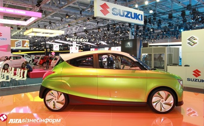 Автосалон в Москве: новый Grand Vitara и "зеленые" авто от Suzuki