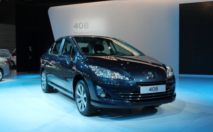Автошоу в Москве: Peugeot показал седан 408