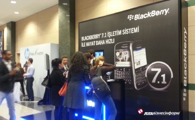 Blackberry, Nokia, Huawei и HTC привезли новинки в Турцию