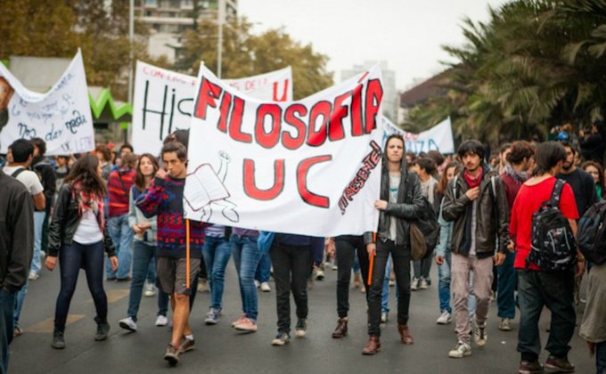 В Чили студенческая демонстрация закончилась беспорядками 