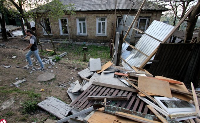 Рейдеры разгромили дом киевской учительницы: фоторепортаж
