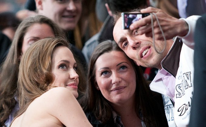 Похудевшая Анджелина Джоли отметила 38-летие