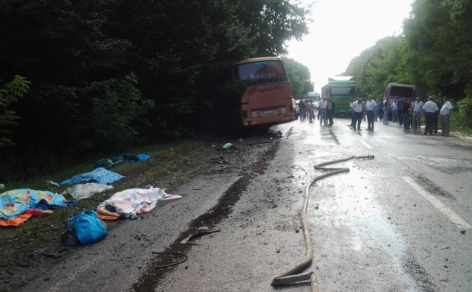 ДТП на Волыни: автобусы столкнулись лоб в лоб, восемь погибших