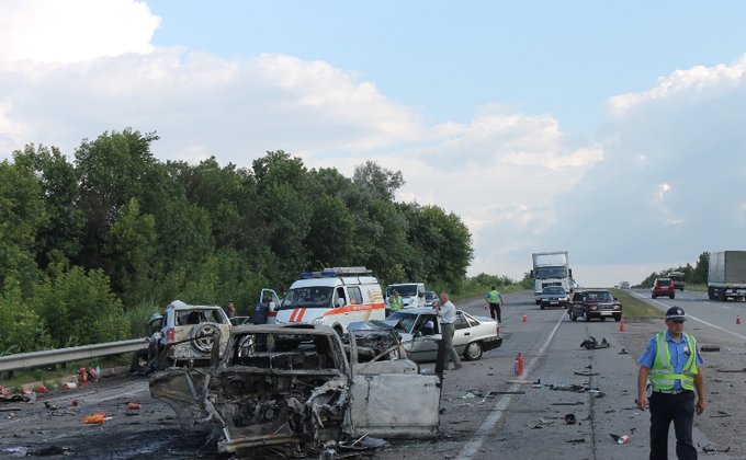 ДТП на Киевщине: погибла семья с двумя детьми 