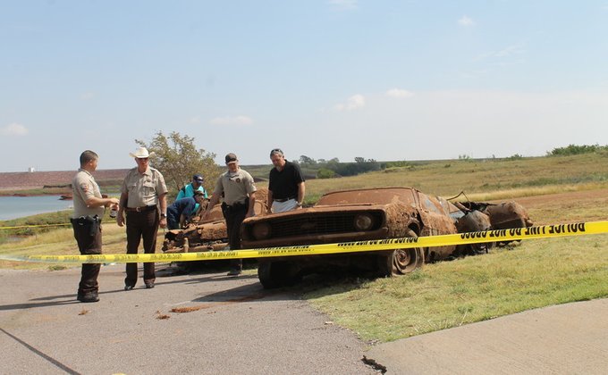В США в озере нашли машины с трупами, пролежавшие на дне 50 лет