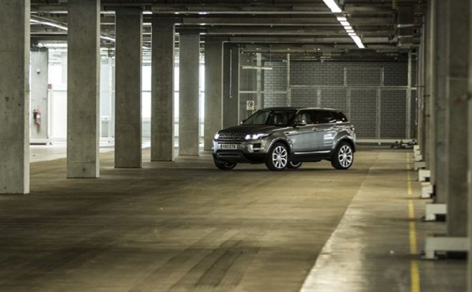 Представлен обновленный Range Rover Evoque 2014