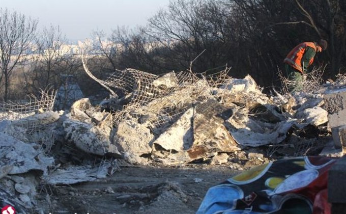 Смотровая площадка в Мариинском парке Киева превратилась в руины