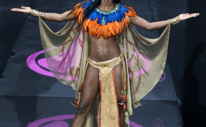 Мисс Вселенная: красочное шоу национальных костюмов