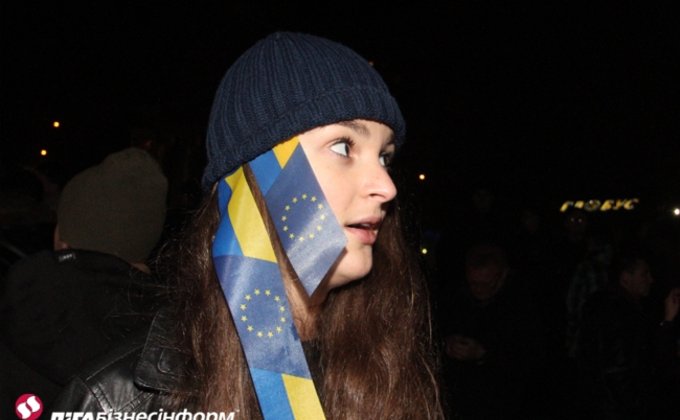 Первый вечер Евромайдана: фото