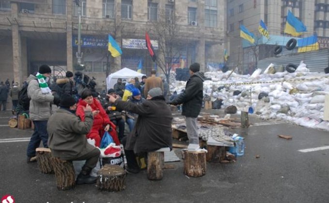 Снежные крепости Майдана: фоторепортаж