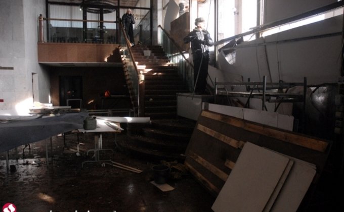 Украинский дом после ночного штурма: фоторепортаж