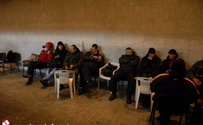 Украинский дом после ночного штурма: фоторепортаж