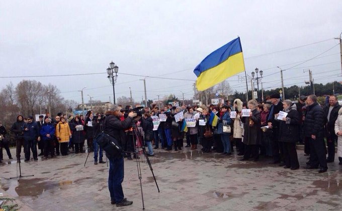 В Севастополе прошел митинг в поддержку целостности Украины 