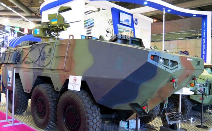 Украина представила универсальный БТР и боевую машину с ПТРК