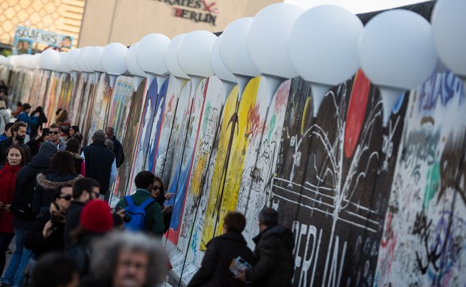 В Германии отмечают 25-летие падения Берлинской стены