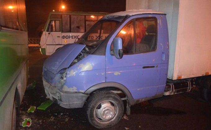 Масштабная авария в Харькове, пострадали 25 человек: фото ДТП