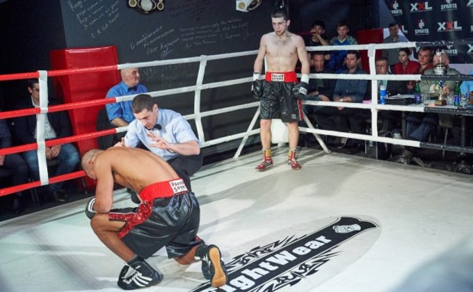 В Киеве состоялся первый боксерский турнир Super 8: фото и видео