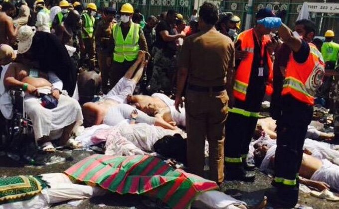 Трагедия близ Мекки: сотни паломников погибли в давке
