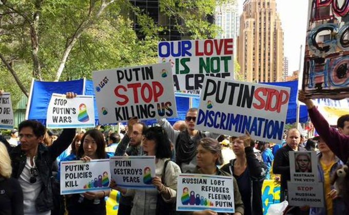 В Нью-Йорке начались протесты против приезда Путина в США