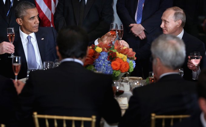 Обама и Путин на ланче ООН пожали руки и чокнулись бокалами