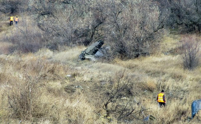 Крушение военного самолета Су-25 под Запорожьем: фоторепортаж