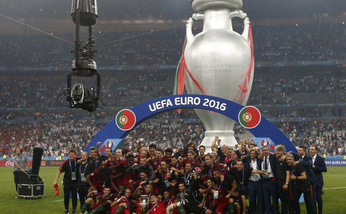 Как сборная Португалии выиграла Евро-2016: фоторепортаж 