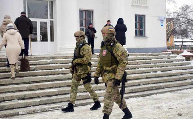 На избирательном участке под Славянском подрались журналисты