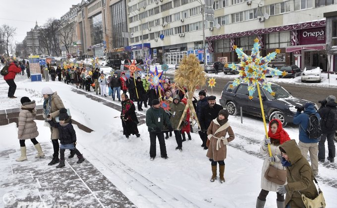 Рождественское шествие прошло улицами Киева: фоторепортаж