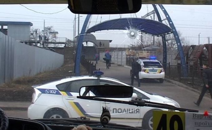 Преследование похитителя маршрутки в Киеве: ранены два человека
