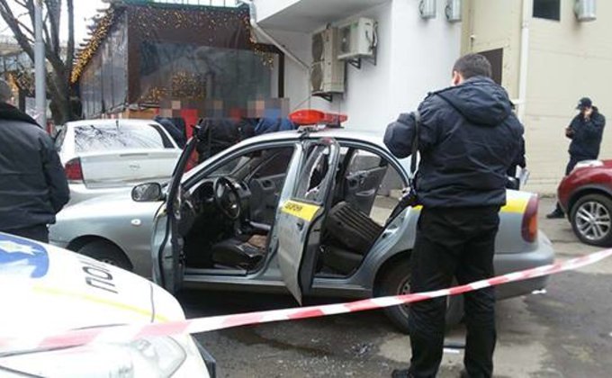 В Киеве совершили нападение на авто частной охранной фирмы: фото