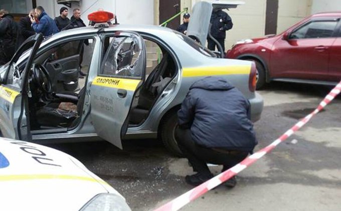 В Киеве совершили нападение на авто частной охранной фирмы: фото