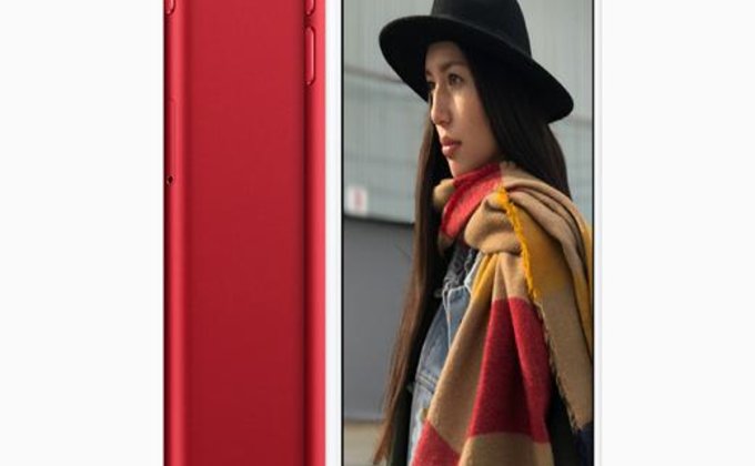 Apple выпустила ярко-красный iPhone: фото