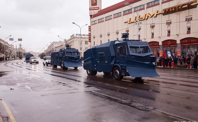 Водометы и ОМОН: как прошел День Воли в Минске