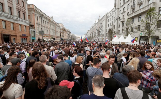 Протесты и задержания более 250 человек в России: фото и видео