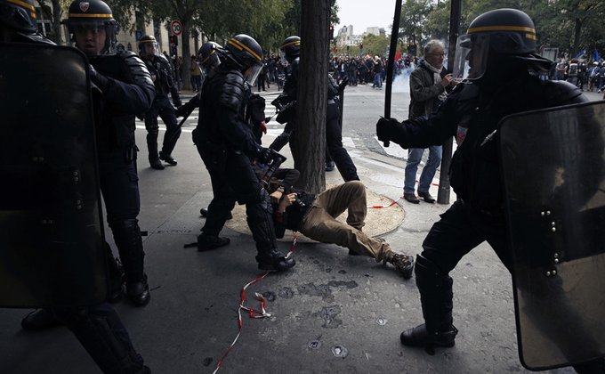 Протесты трудящихся в Париже: полиция применила слезоточивый газ