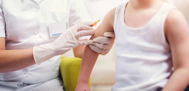 Не пускать в школы без прививок: работает ли запрет чиновников - Фото