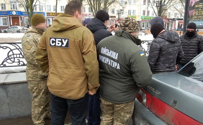 В Чернигове перекрыт канал поступления оружия из зоны АТО: фото