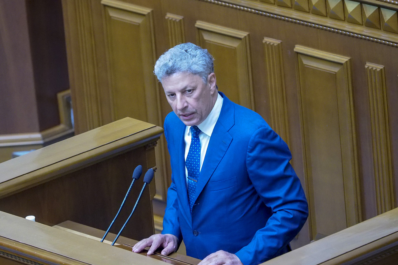 Судьям веры нет. Как топ-кандидаты обещают исправить суды Украины