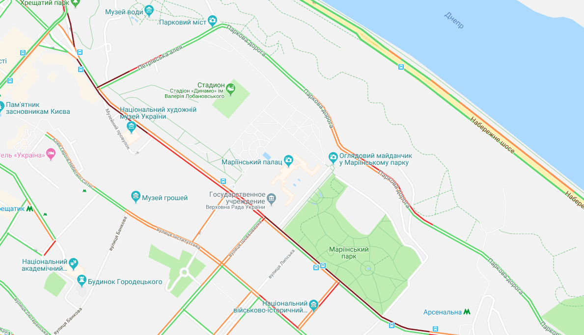 null Киев стал в пробках: под Кабмин приехали сотни "евробляхеров"